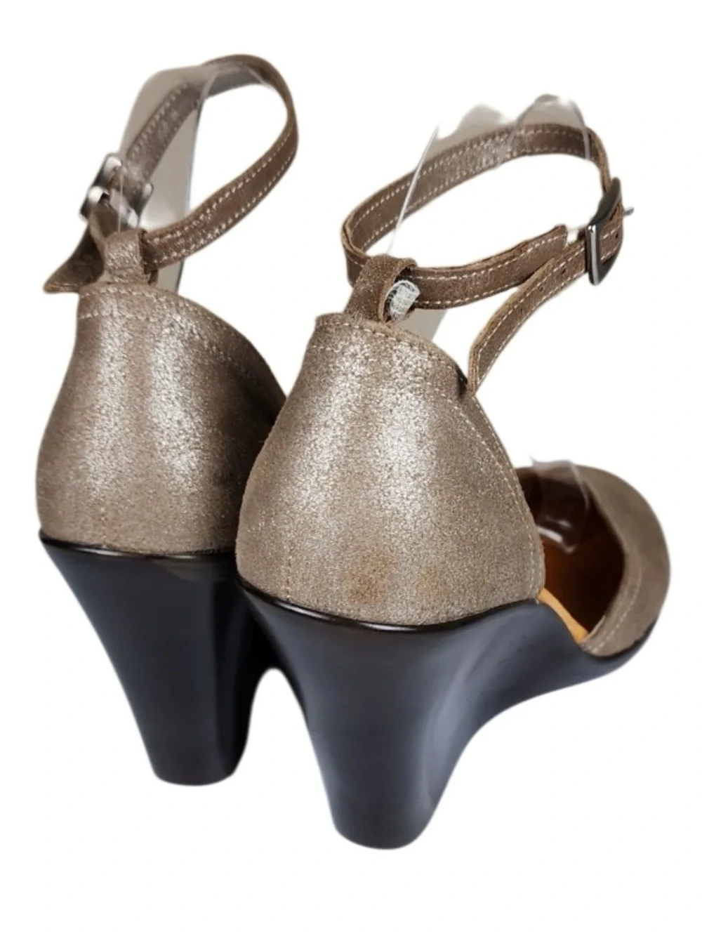 YOU by Crocs Metallic Champagne Ankle Strap Wedge Heels Women’s US 7.5 EU 38